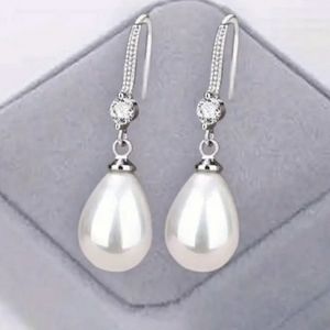 NEW Silver Water Drop Earrings with Rhinestones